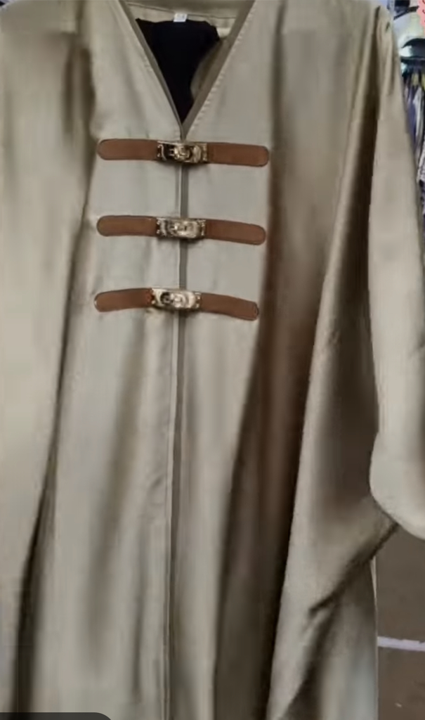 Modest look dubai made kaftan abaya Belt broch