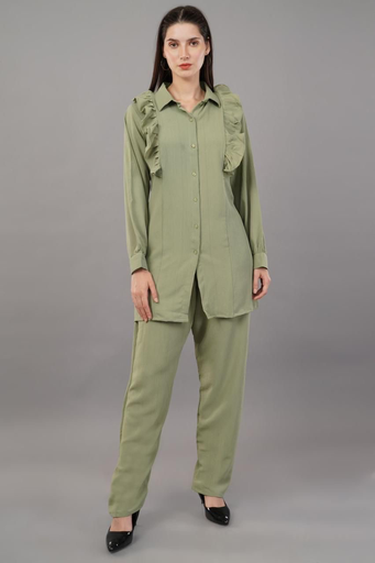 Shoulder frill pattern coordset