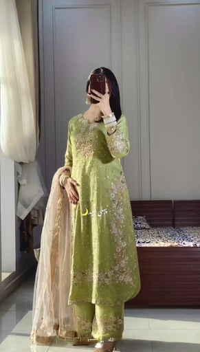 Pearl and diamond material work